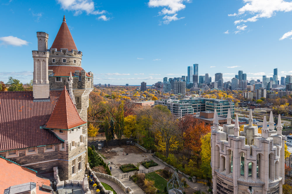 Destination Guides: Toronto, Canada